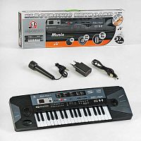 Синтезатор MQ 805 USB (18/2) 37 клавиш, микрофон, запись звука, звуковые эффекты, стул, в коробке