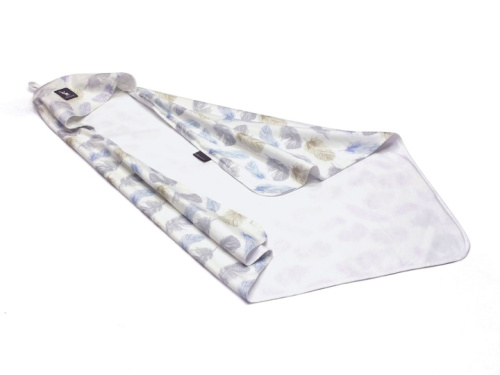 Летнее одеяло с капюшоном Cottonmoose KSK 415/83/51 leaf blue cotton white cotton jersey (белый (перья))